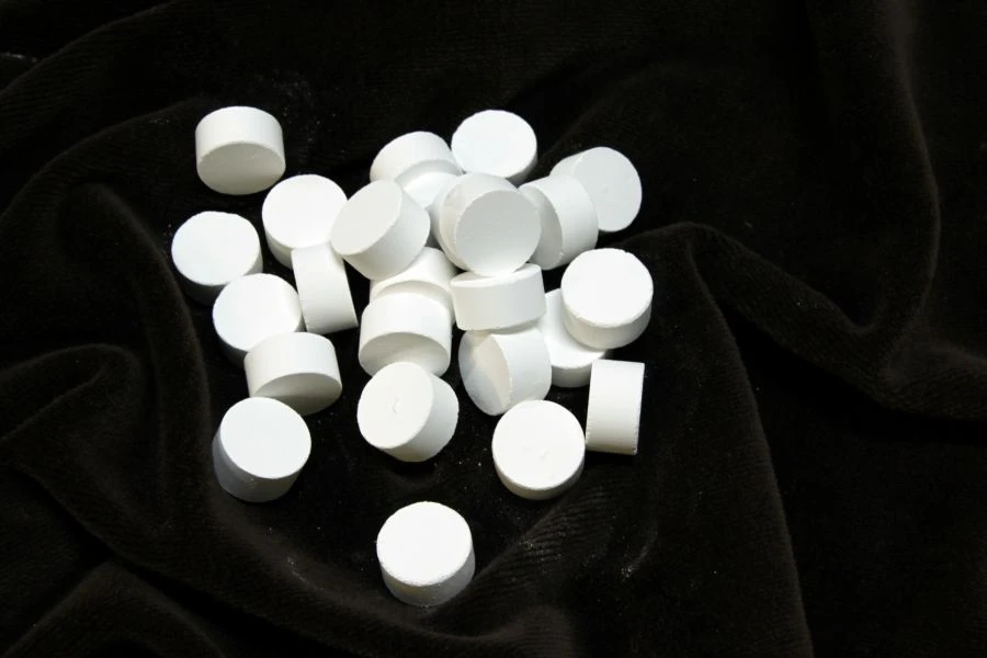 أكسيد الإيتريوم للبصريات الرقيقة