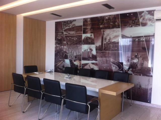 طاولة الاجتماعات للمؤتمرات والمفاوضات التجارية