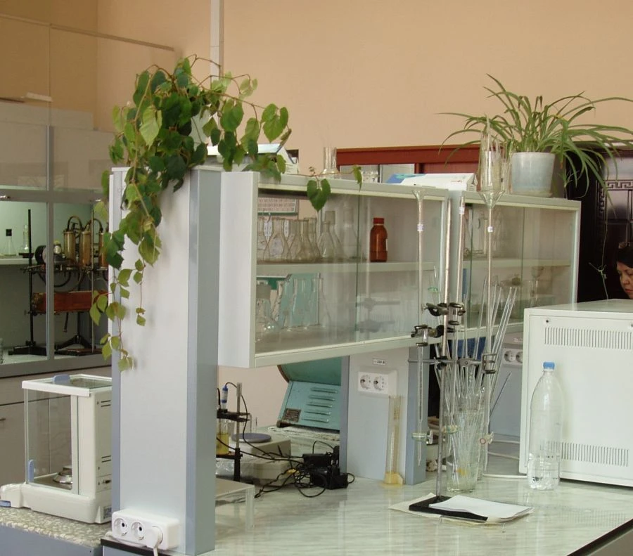 خزانة مكتبية، سلسلة "ش.ن.و