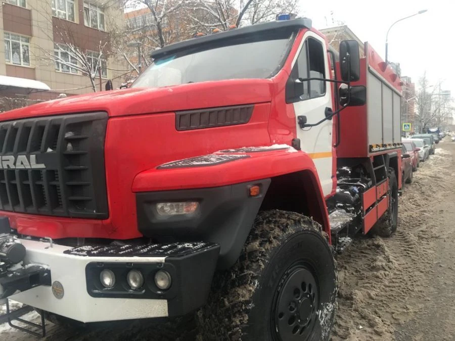 Fire Tanker Vehicle AC-(2.0-4.0)-(40-70) (43206) NEXT
