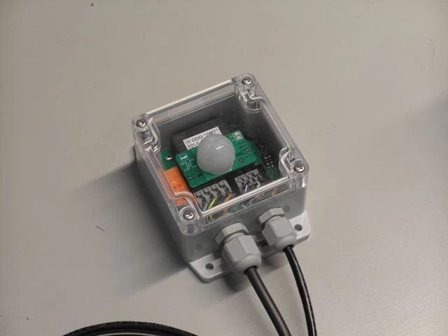 Specialized Input-Output Controller EDLC