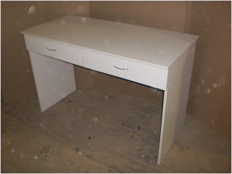Office Desk SK1/02 - Durable and Modern Design