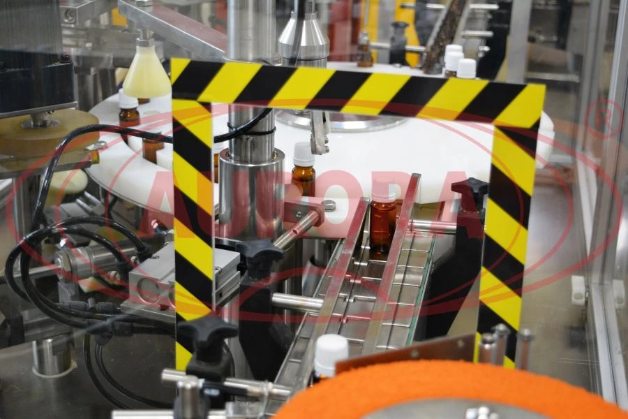 آلة التعبئة والتغطية ووضع الملصقات "ماستر