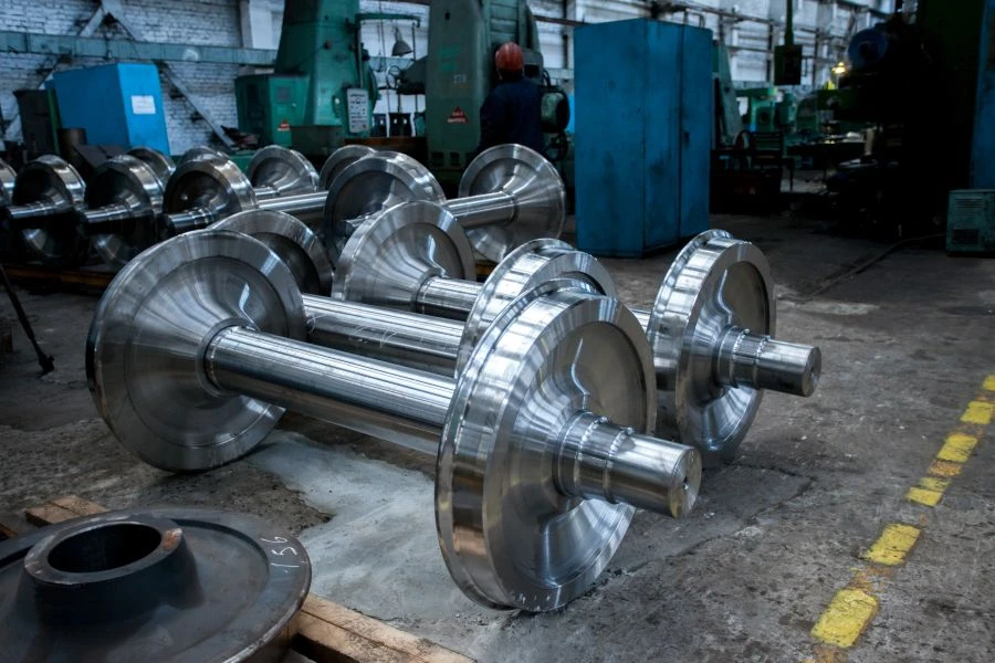 مجموعات العجلات المتخصصة لوسائل النقل المعدنية