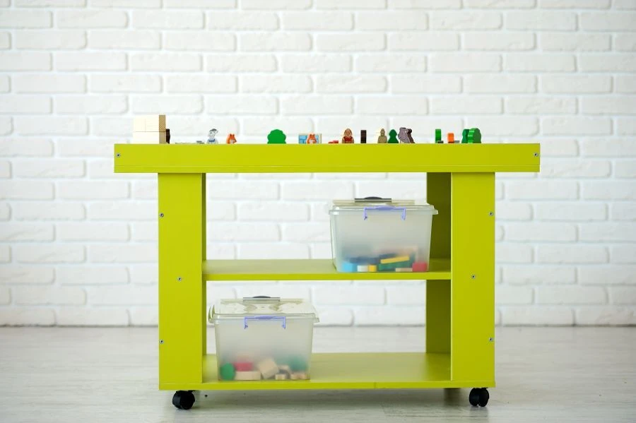 طاولة ألعاب مناظر طبيعية مع حقول قابلة للتبديل