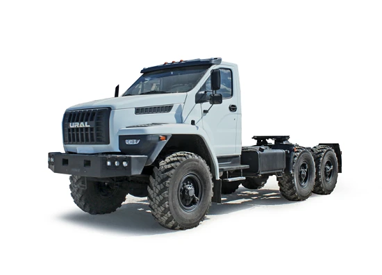 جرار مقطورة أURAL 44202-74 بكابينة NEXT