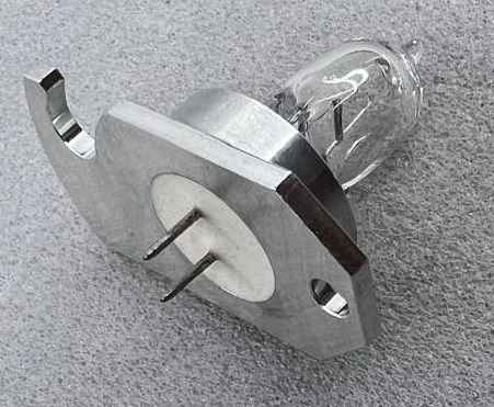 مصباح هالوجيني بيتراميد BS-120 لمحللات الكيمياء الحيوية