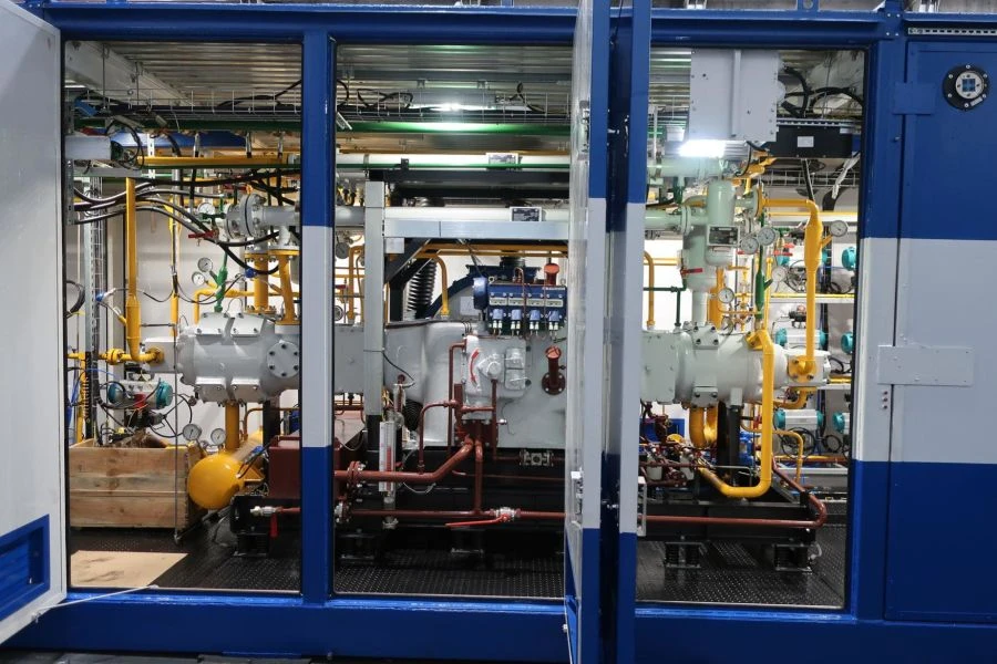 ضاغط مزدوج المرحلة لمحطات الغاز الطبيعي CG-0.4.61-251-2O4.01