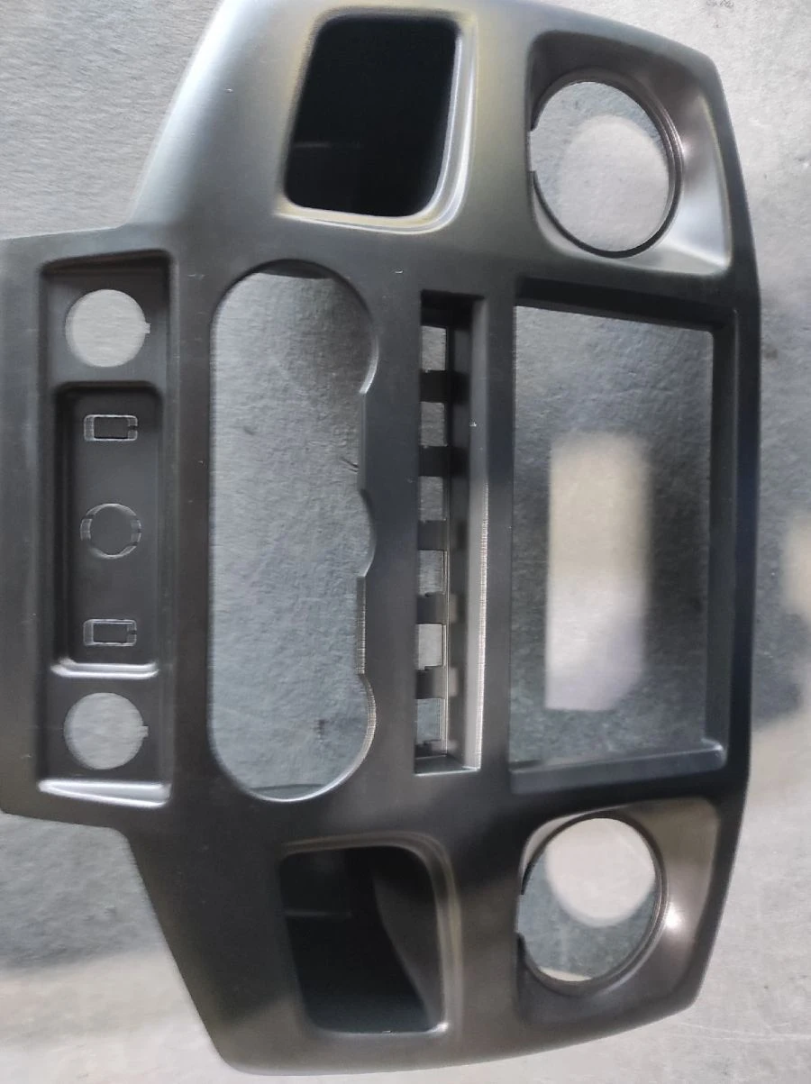 غطاء لوحة العدادات المركزية للسيارة 3221-5325180