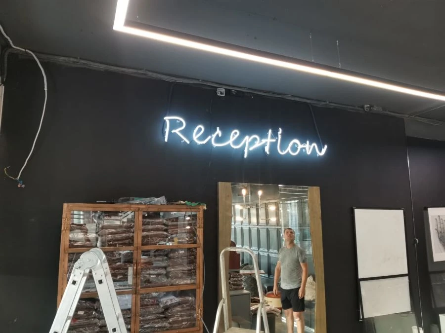 Outdoor Advertising Light Sign - Advertising Display Board