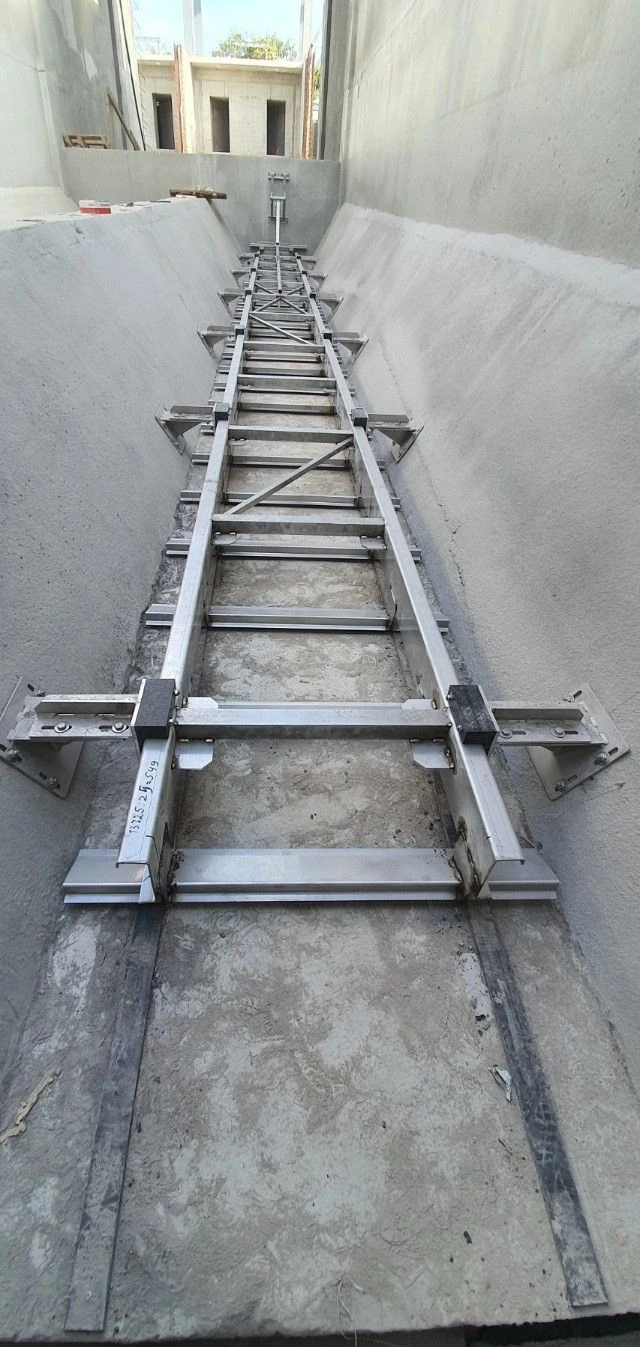 Bottom Scraper DSPG for Wastewater Treatment