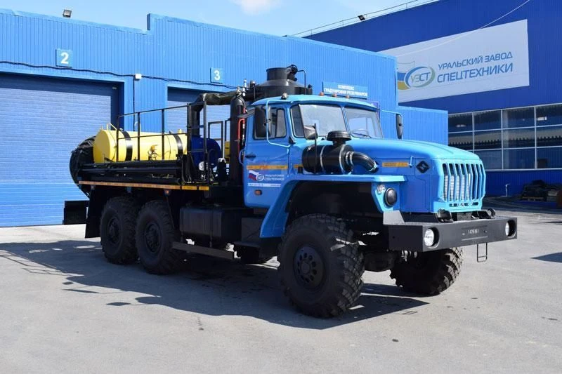 وحدة إزالة الشمع للآبار النفطية (ADPM) طراز UZST01، تعديل 6891-17