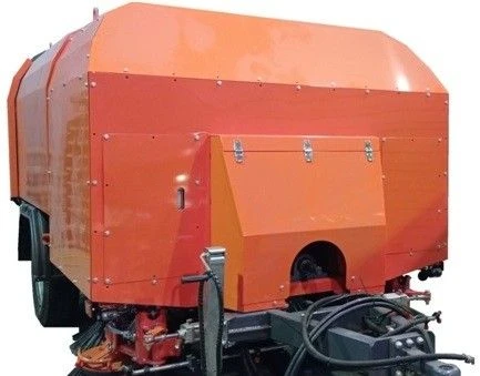 مقطورة التنظيف والكنس TKM-177