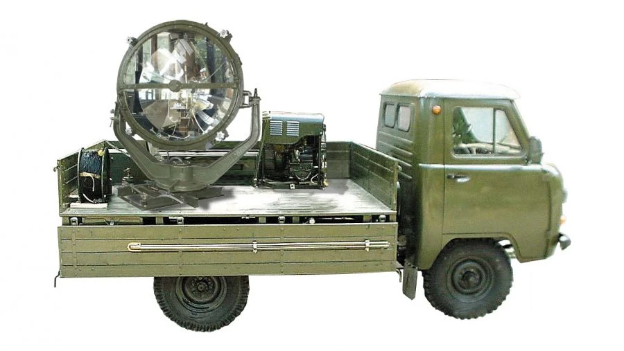 كشاف هبوط مطاري متنقل APP-90PM