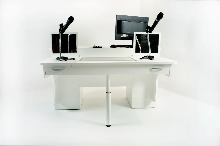 طاولة العلاج الكلامي التعليمية التفاعلية MAG-02