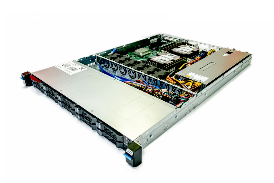 UtiNet Corenetic R415 Server