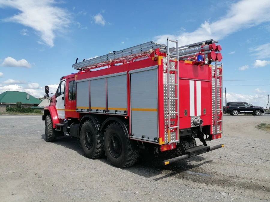 Fire Tanker Vehicle AC 8.0-40 (5557) NEXT