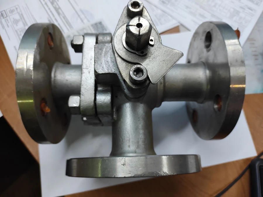 Three-Way Valve KTU-25 PN 25 DN 25 for Flow Control