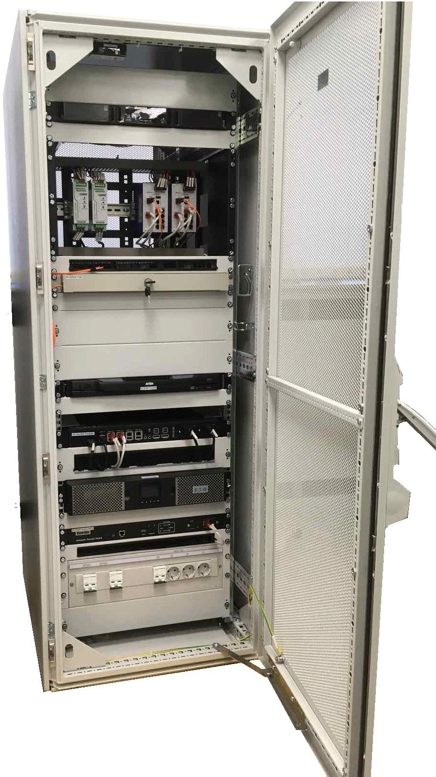 Two-Channel Fault-Tolerant Operational Parameter Logging System