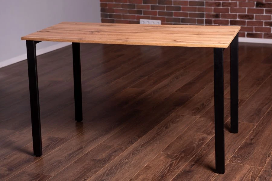 Durable Writing Desk with Sturdy Frame - 1200x600 mm