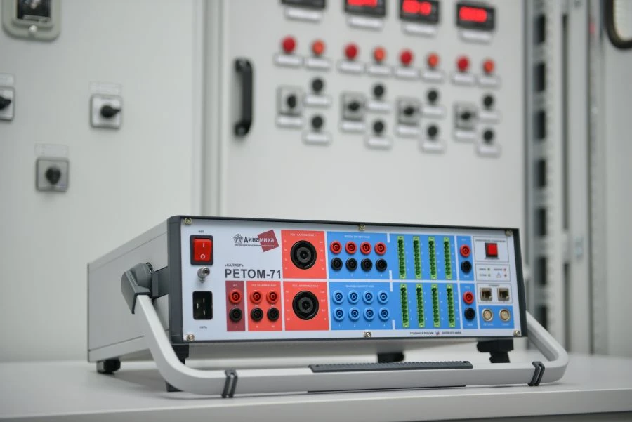 RETOM-71 Measurement System for Voltage and Time Intervals
