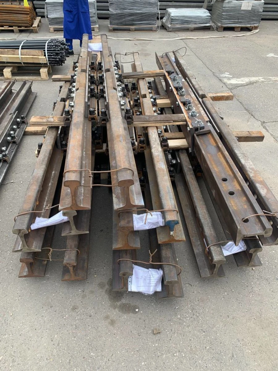 جهاز تعويض درجة حرارة السكك الحديدية R65 (النموذج 1050.00.000)