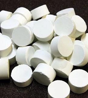 Tantalum (V) Oxide for Thin-Film Optics