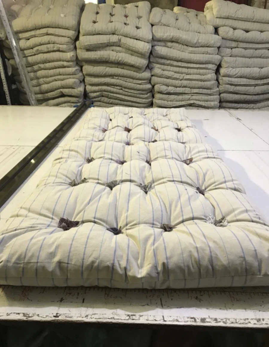 Hybrid Fabric Mattresses with Fillings