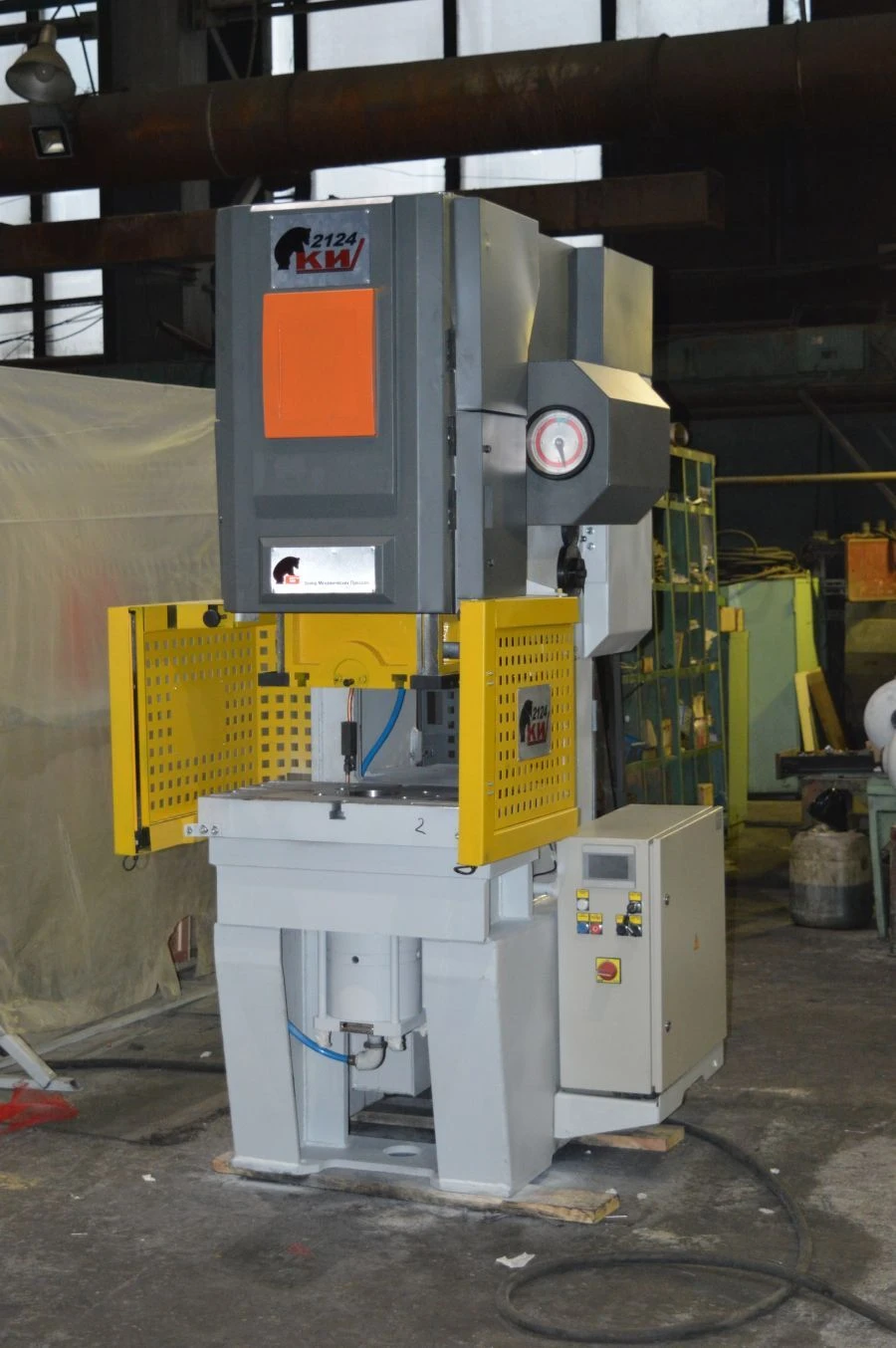 Mechanical Open Single-Crank Press KI2124 for Punching and Stamping