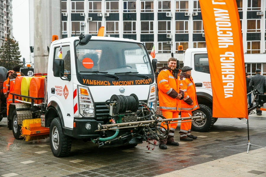 Multi-functional Combined Machine "Chistik" MKM-1904-25