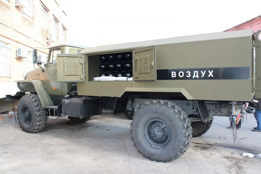 محطة شحن الغاز الموحدة UGZS.M-VR على هيكل أورال 43206