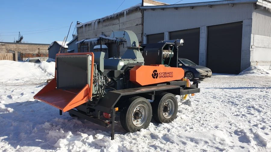 Cedar M400 Towable Wood Chipper