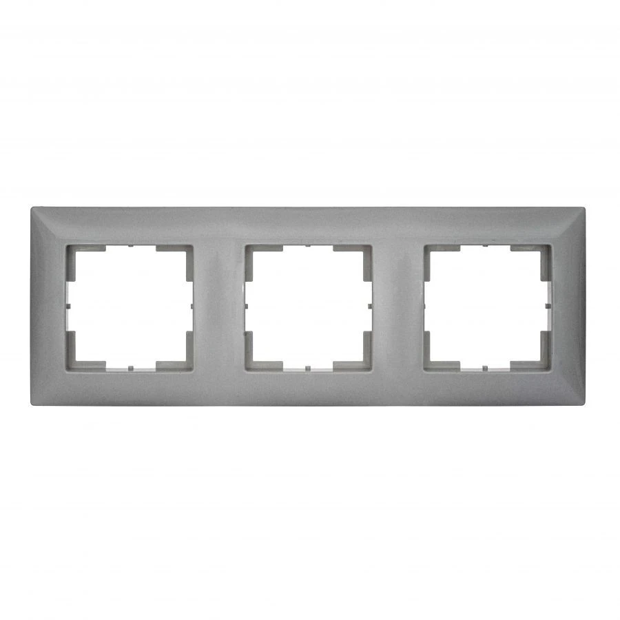 Maria Triple Frame in Aluminum