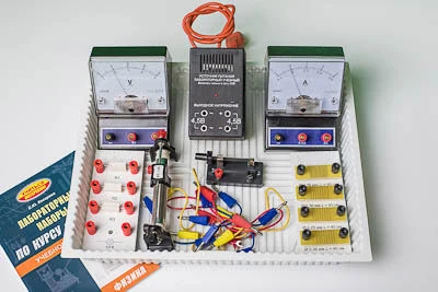 مجموعة مختبر الفيزياء للإعداد للاختبار الحكومي - المجموعة رقم 3 (فن. 15147)