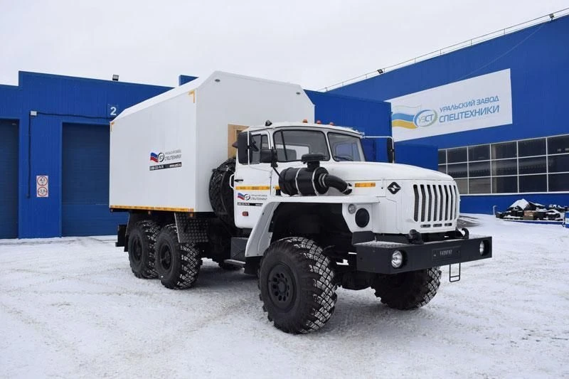 آلة إصلاح ولحام UZST نوع UZST01 تعديل 586C-12