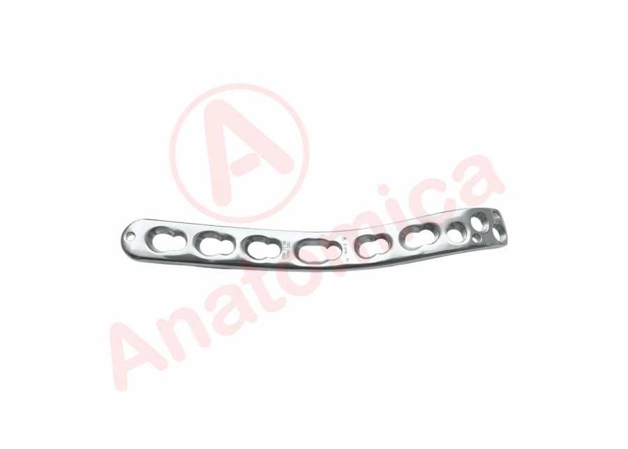 Distal Medial Plate for Humerus with Angular Stability and Limited Contact