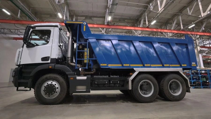 KAMAZ 6595-92 Dump Truck for Bulk Cargo Transportation