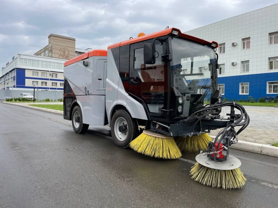 آلة بلدية شاملة УКМ-2000