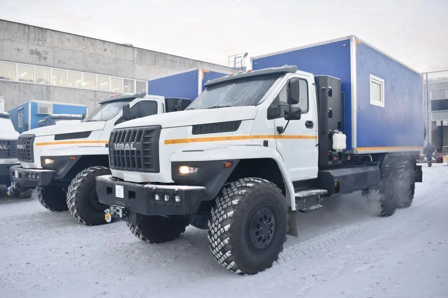 Special Truck on Ural 4320 Chassis Model 5849AA