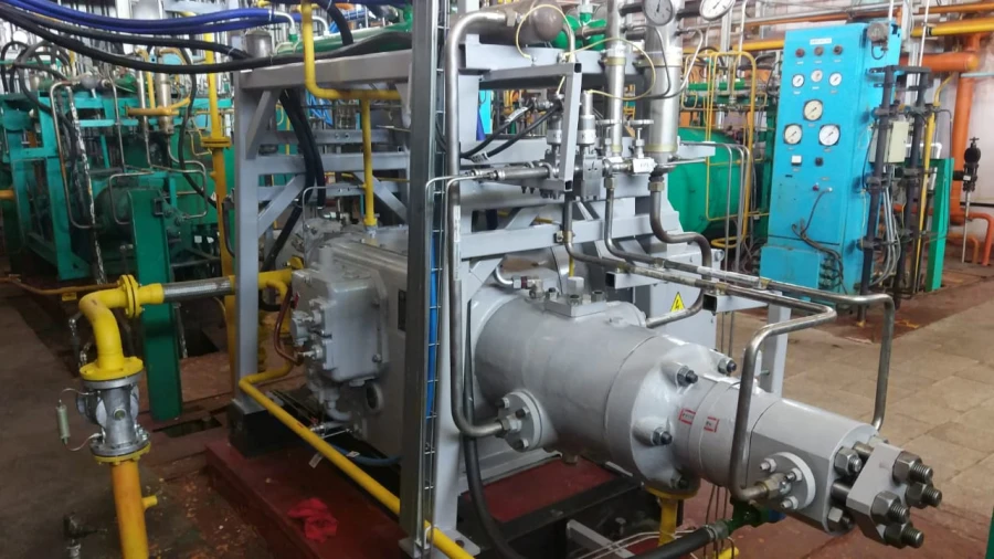 Compressed Gas Station Compressor CG-0.7.13-251-2O2.5.01