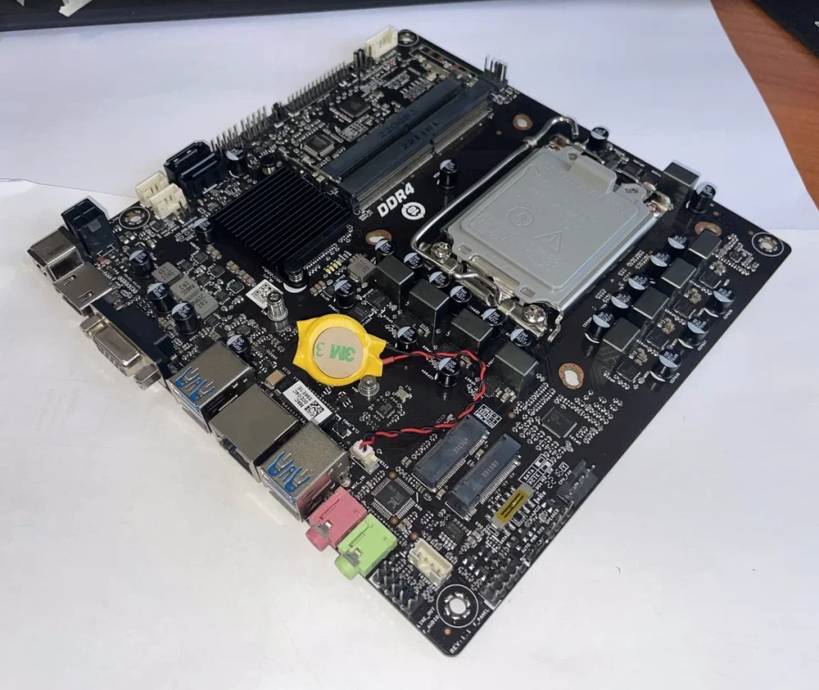DPH610T4 System Board for PCs and Monoblocks