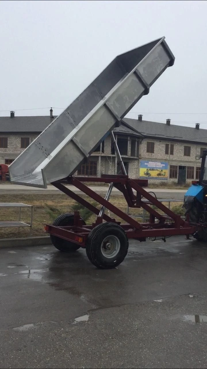 Agricultural Semi-Trailer Machine for Grape Collection Model PPV-3.0