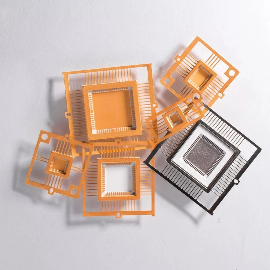 Multilayer Metal-Ceramic Package Type 5 DLCC 16/16-1