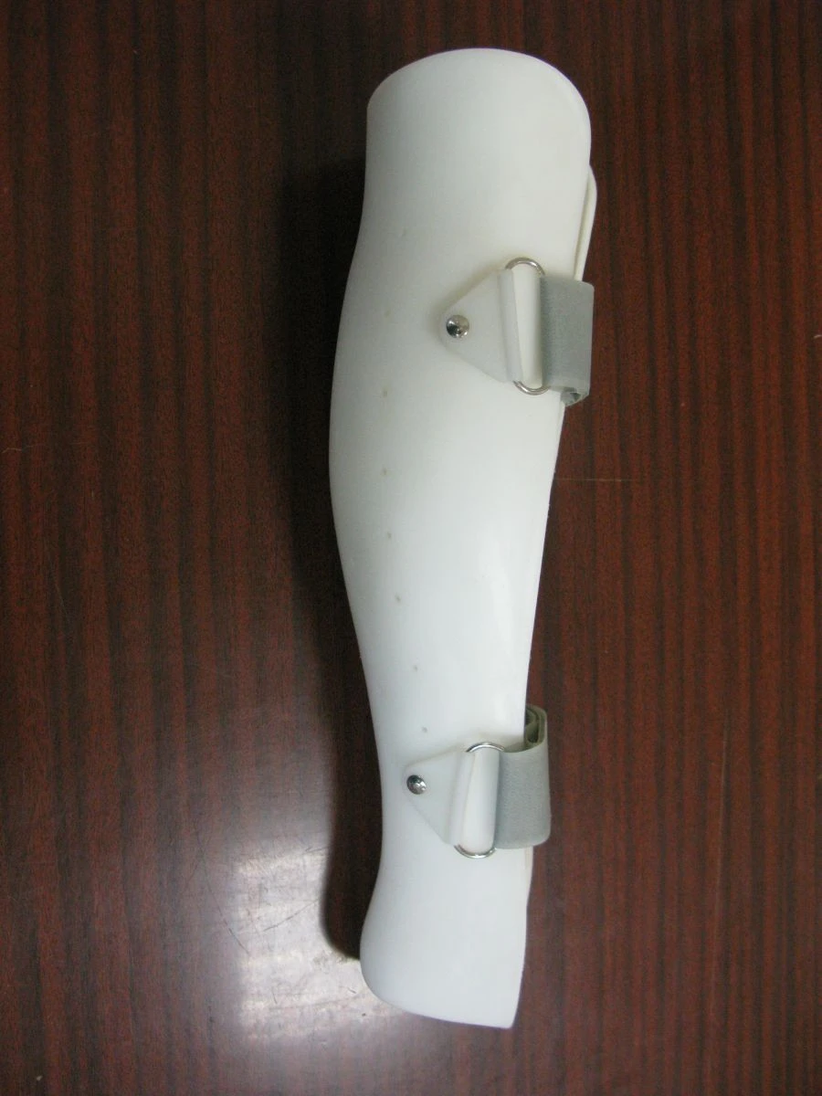 Calf Brace for Muscle Atrophy and Deformations