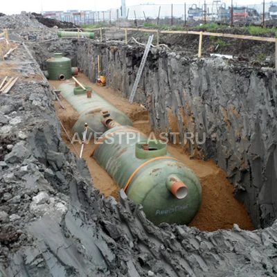 Oil and Gas Separator for Stormwater Treatment