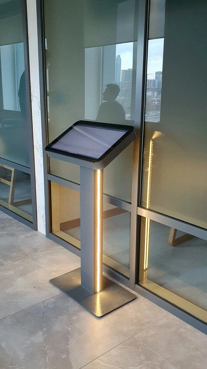 AL'TARA Touchscreen Kiosk for Interactive Information Display