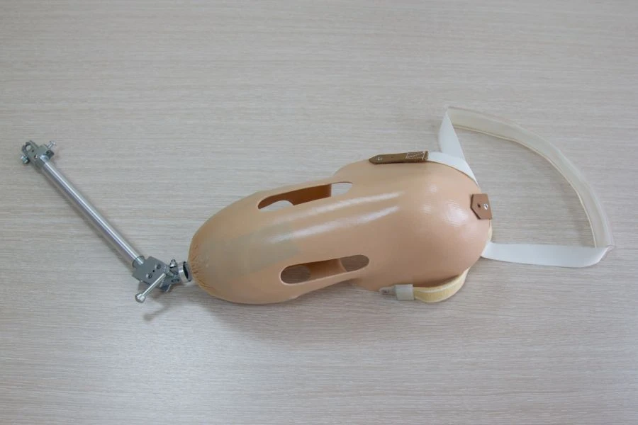 طرف صناعي للكتف للرجال