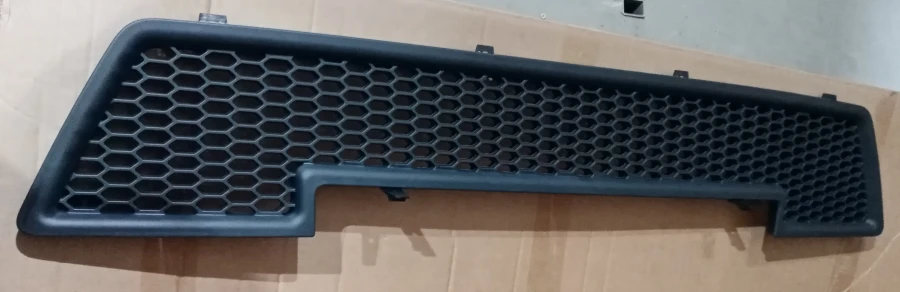 Central Front Bumper Trim for Automobile 320405-04-2803170