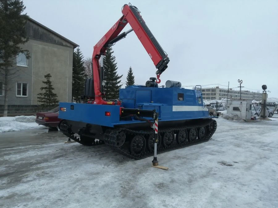 High-Mobility Snow and Swamp Transporter GT-TR-09