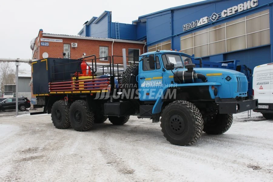 Mobile Cementing Unit Type 7098J7 on Ural 4320 Chassis